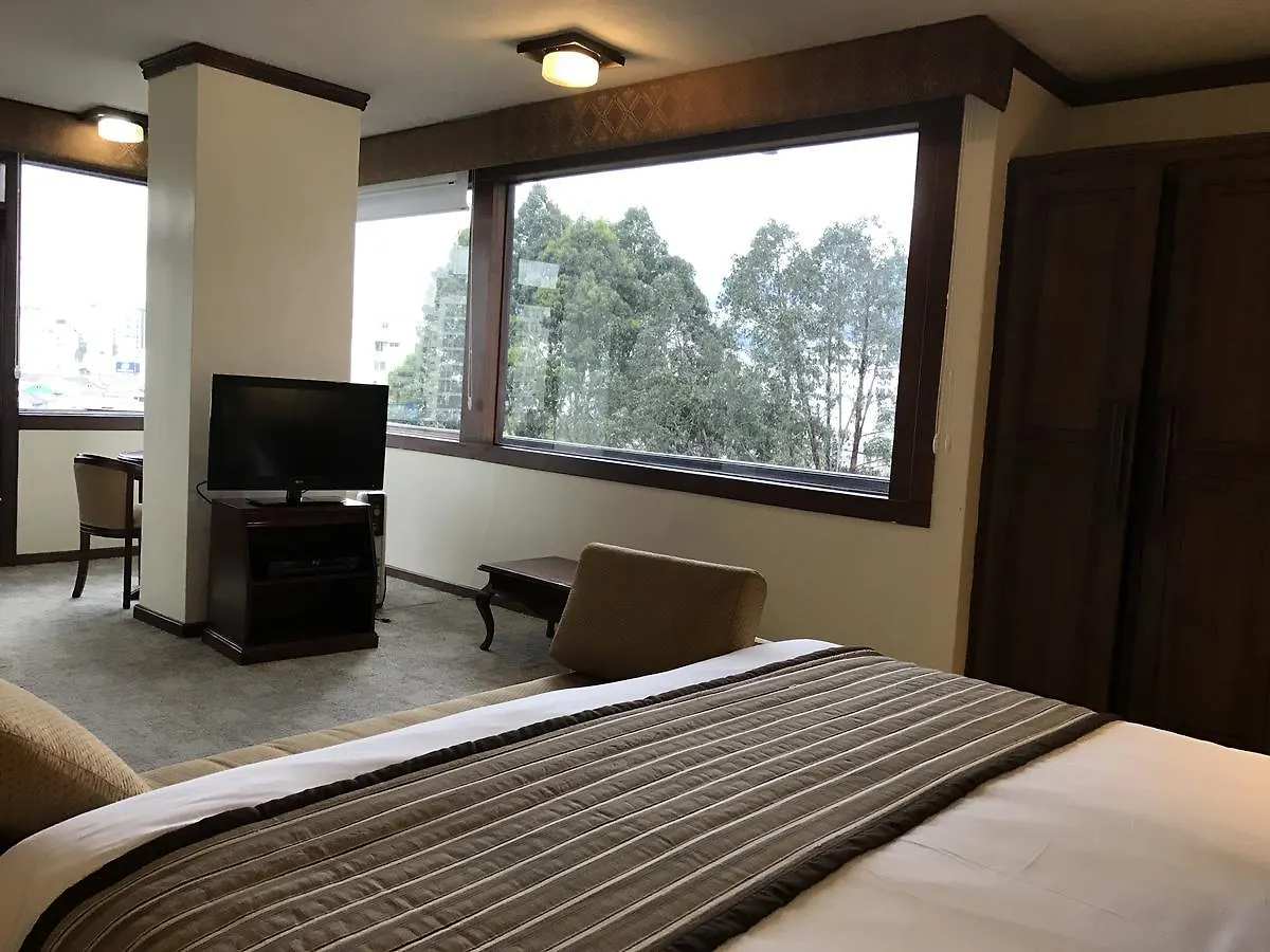 Socialtel Quito Otel