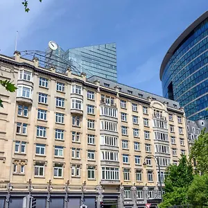 מלון Doubletree By Hilton Brussels