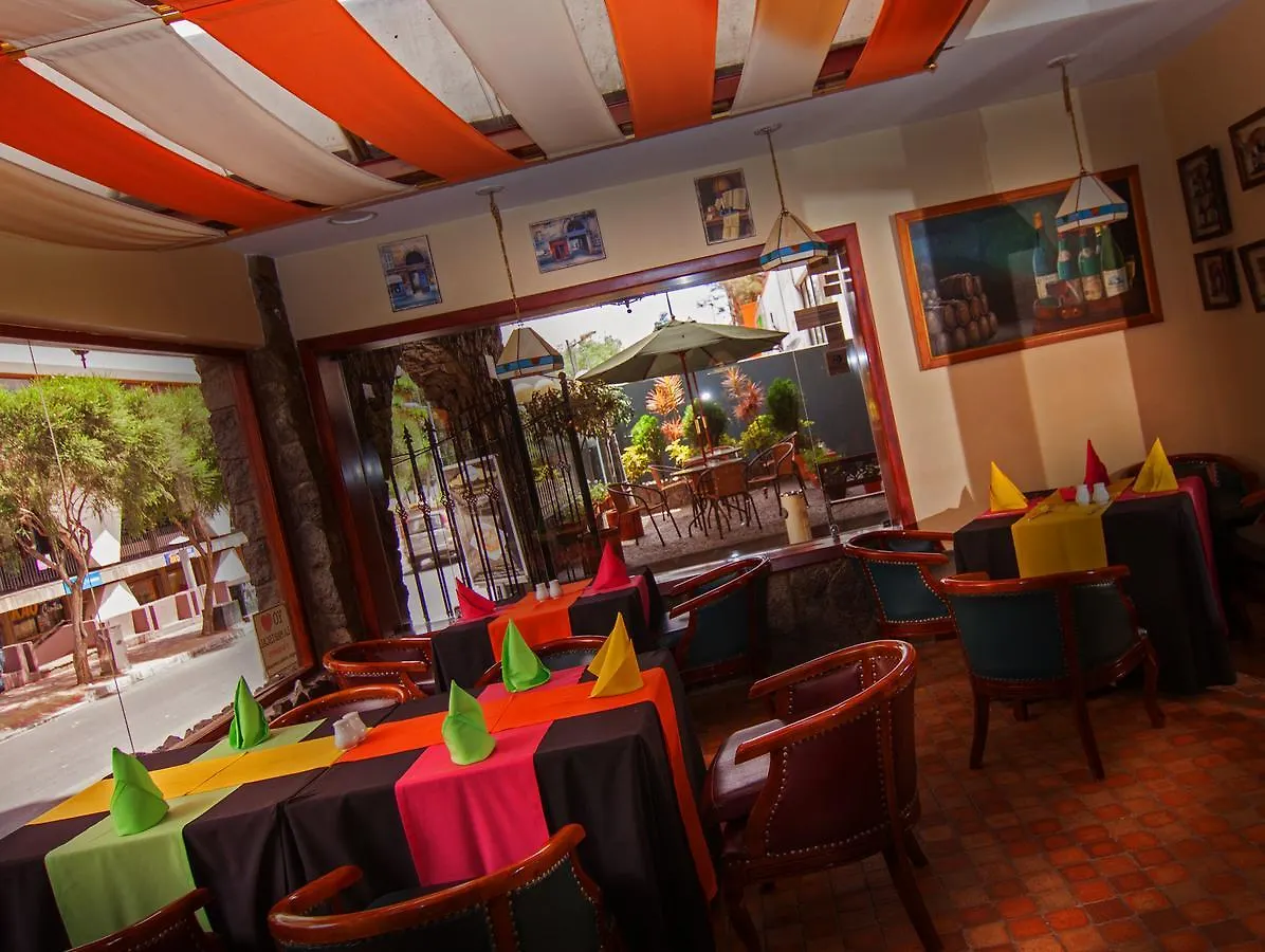 Socialtel Quito Hotel Ecuador