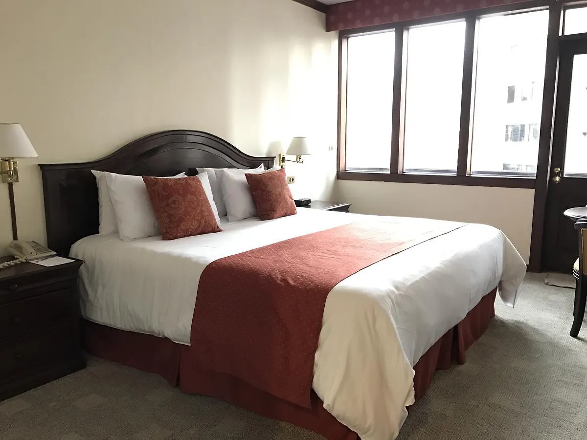 Socialtel Quito Hotel