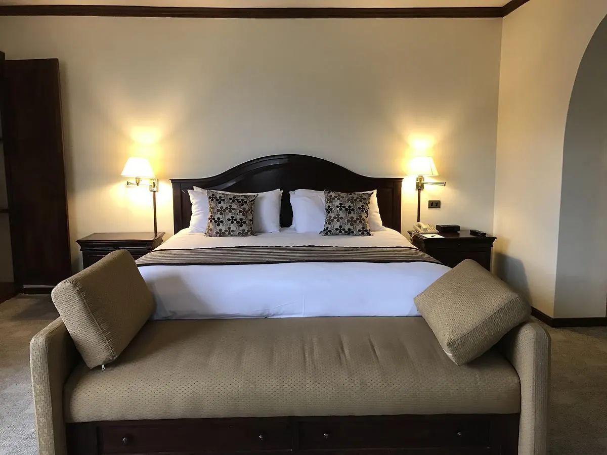 Socialtel Quito Hotel
